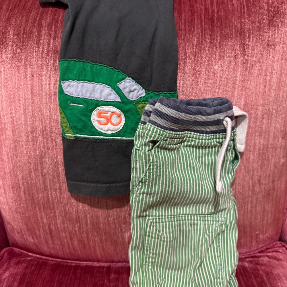 Boys Mini Boden Lot Shorts and T-Shirt size 4 yr & 5/6 year
